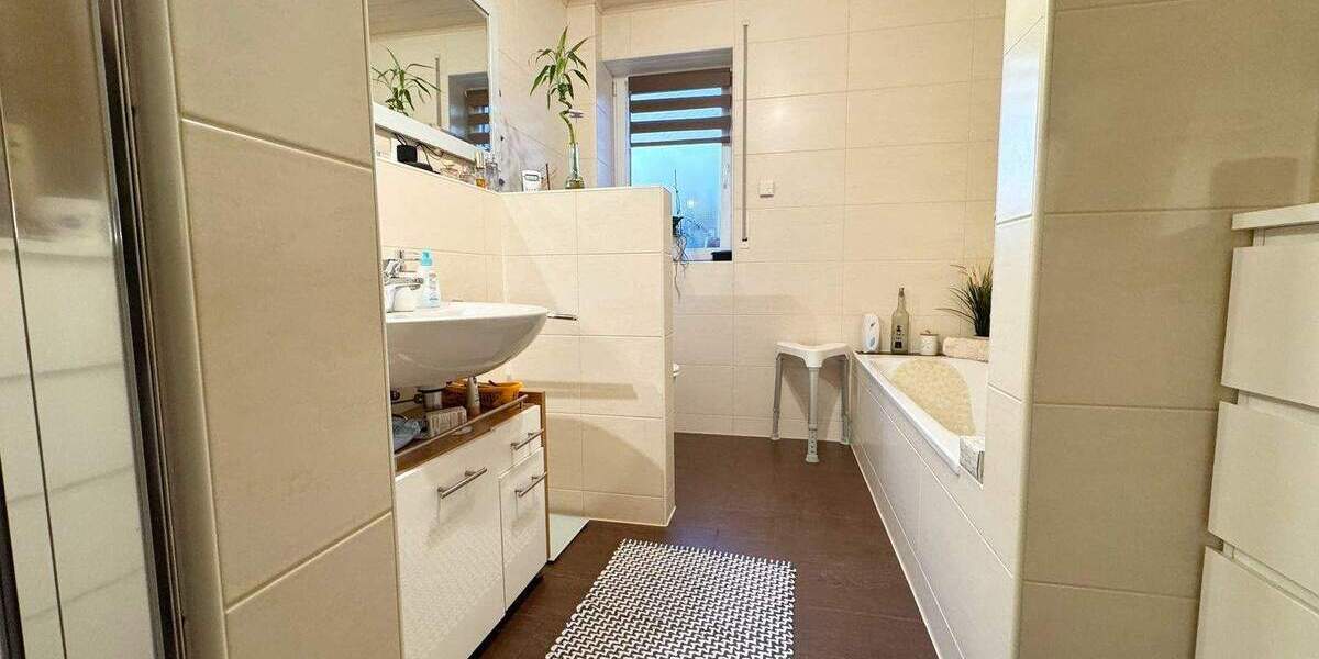Doppelhaushälfte Geestland Sievern - 4 Zimmer, 120 m&sup2;, 298.000&euro; | Angebot:25837457