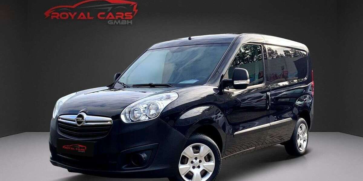 Opel Combo 131.401 km 7.990 &euro; Hamburg 22111
