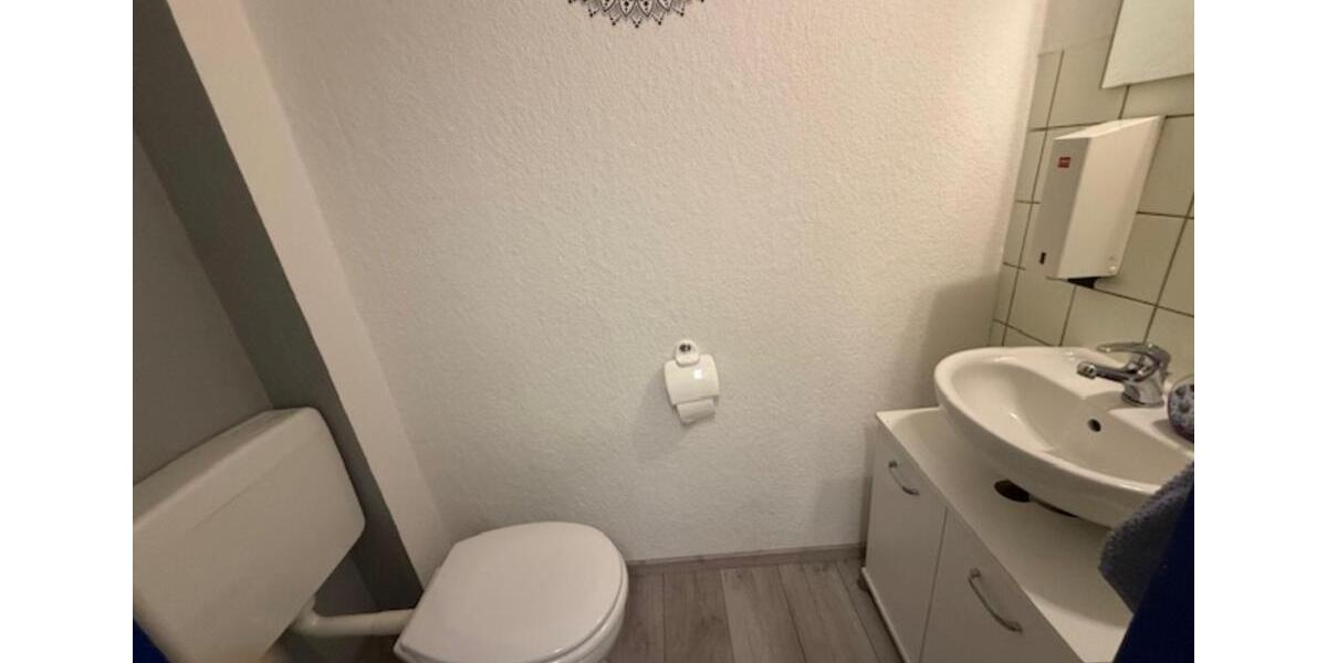 Gewerbeobjekt Bad Windsheim - 950&euro; | Angebot:23603902