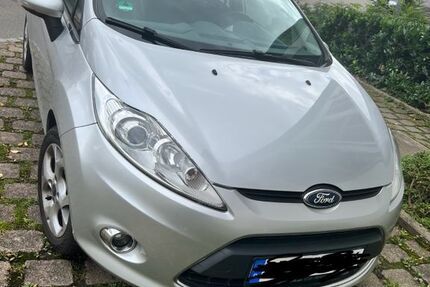 Ford Fiesta 188.403 km 4.800 € Böblingen 71032