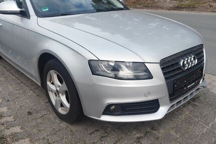 Audi A4 199.000 km 3.500 &euro; Augustdorf 32832