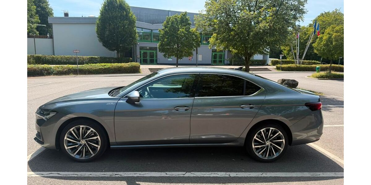 Skoda Superb 65.800 km 40.000 &euro; Idenheim 54636
