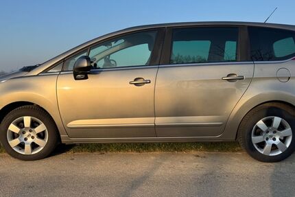 Peugeot 5008 161.000 km 5.600 &euro; Appenweier 77767