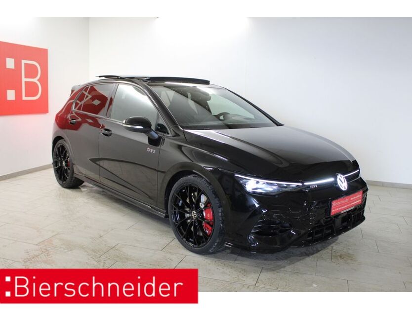 VW Golf 12.513 km 43.980 € Schopfloch 91626