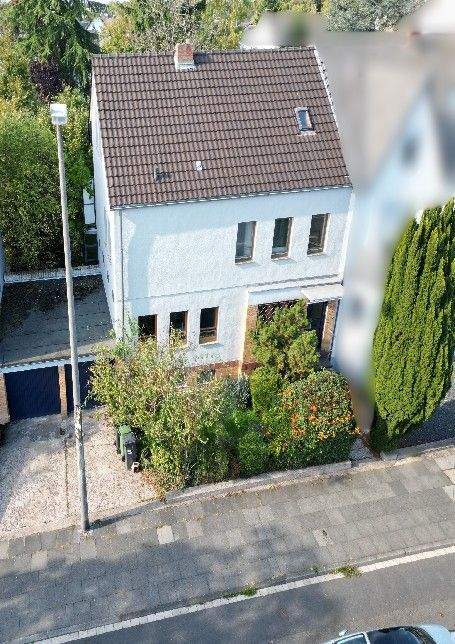 Großzügiges Einfamilienhaus mit Garten und Balkon in zentraler Lage von Bonn-Duisdorf 7 zimmer