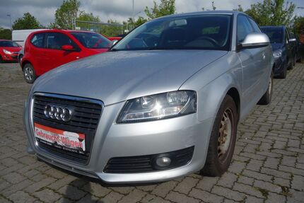 Audi A3 208.000 km 2.690 &euro; Hof 95030