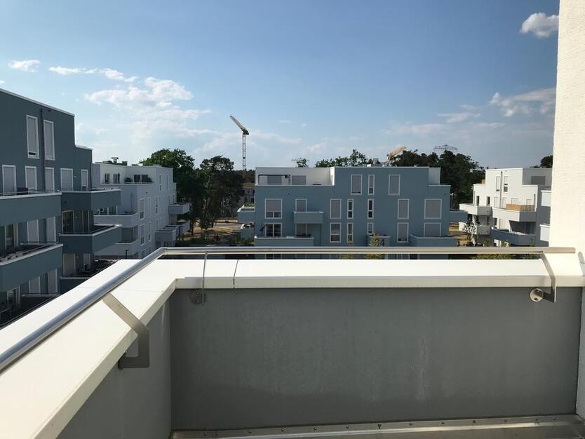 3-Zimmer-PenthouseWohnung: Mieten und auf Ihrer Dachterrasse frühstücken!