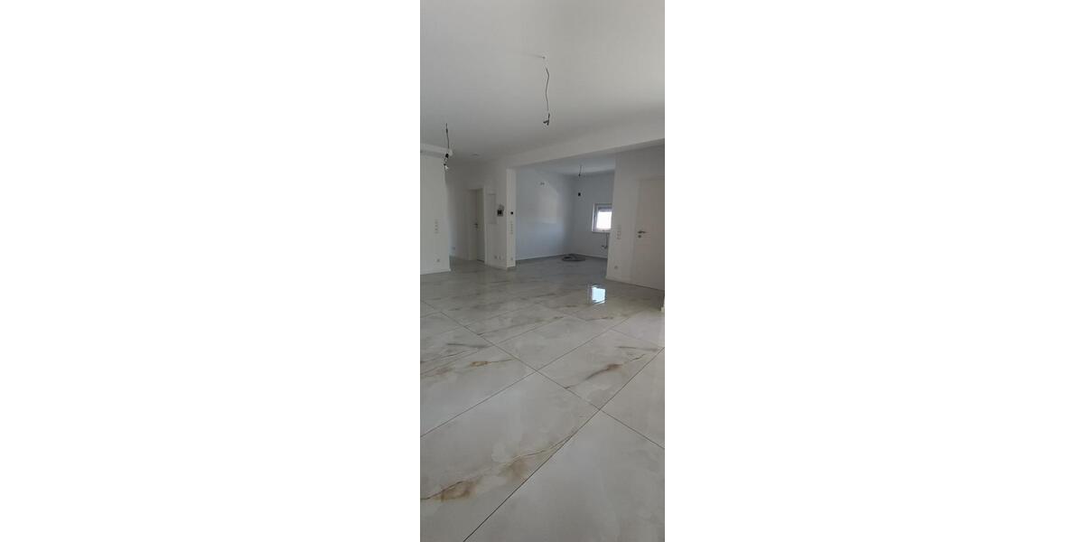 Etagenwohnung Worms - 4 Zimmer, 100 m&sup2;, 1.200&euro; | Angebot:25436187