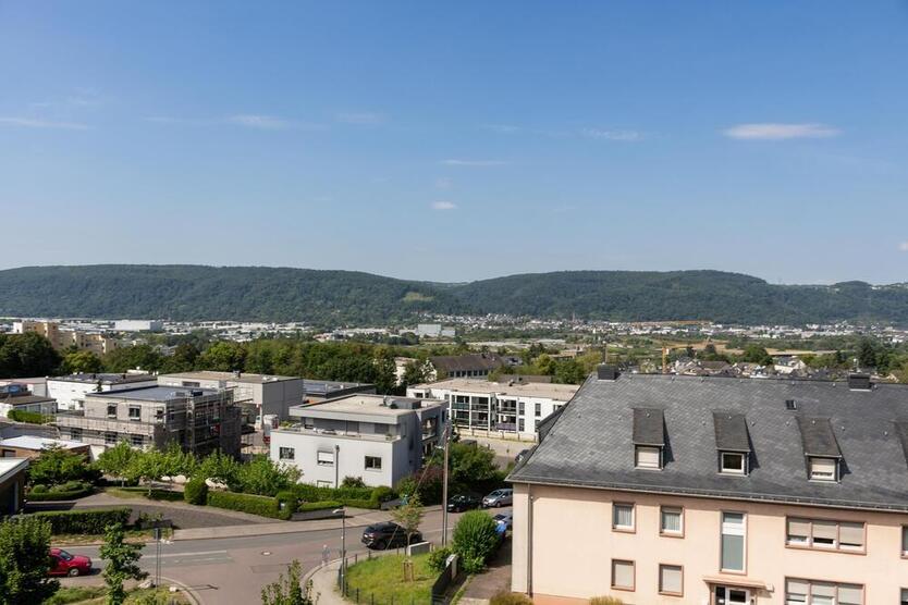 Trier-Feyen neue MaisonetteWohnung mit moderner Heiztechnik und toller Weitsicht