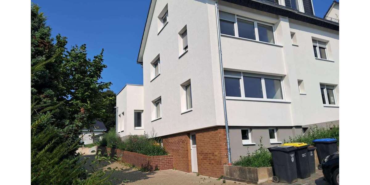 Wohnung zum Mieten in Siegen, Kaan-Marienborn 1.450 € 148 m² 5 zimmer