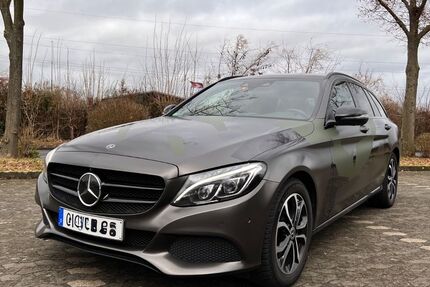 Mercedes-Benz C 250 171.231 km 17.000 &euro; Leverkusen 51371