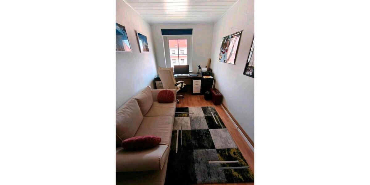 Etagenwohnung Döbeln - 3 Zimmer, 64 m&sup2;, 53.000&euro; | Angebot:26639202
