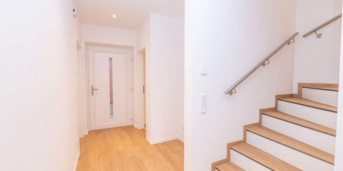 Doppelhaushälfte Stade Altländer Viertel - 4 Zimmer, 108 m&sup2;, 1.715&euro; | Angebot:25692804