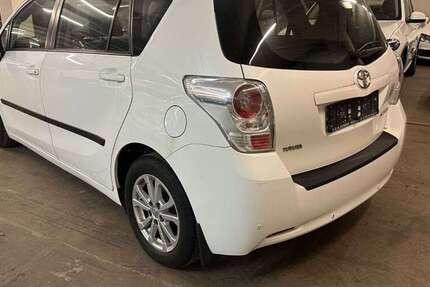 Toyota Verso 266.500 km 5.480 &euro; Mainz 55129