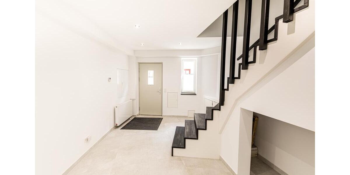 Einfamilienhaus Wismar Altstadt - 4 Zimmer, 140 m&sup2;, 1.800&euro; | Angebot:25221704