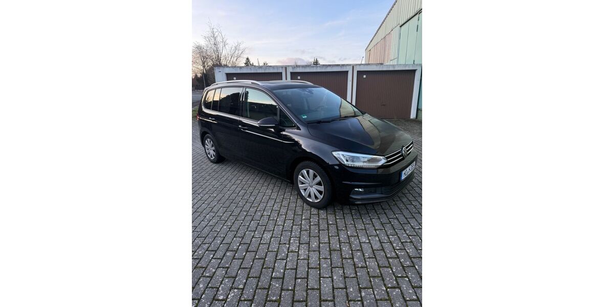 VW Touran 119.800 km 22.999 &euro; Hof 95032