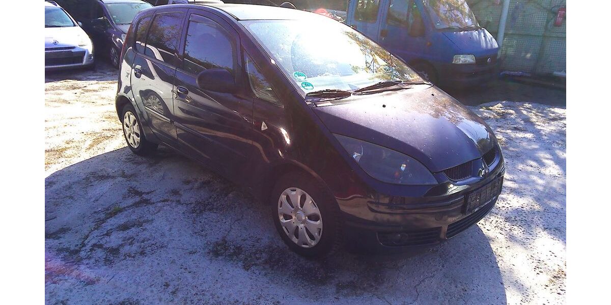 Mitsubishi Colt 171.654 km 999 &euro; Mannheim 68309