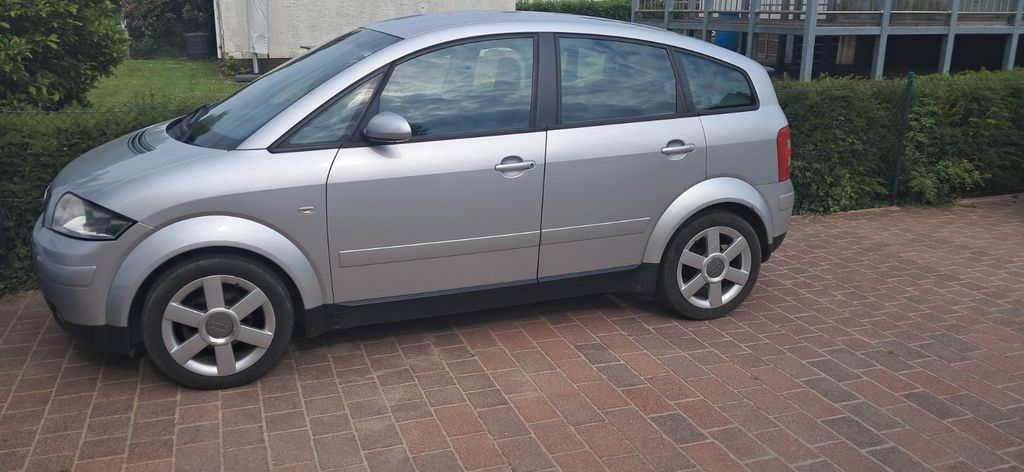 Audi A2 252.000 km 1.400 € Melle 49328