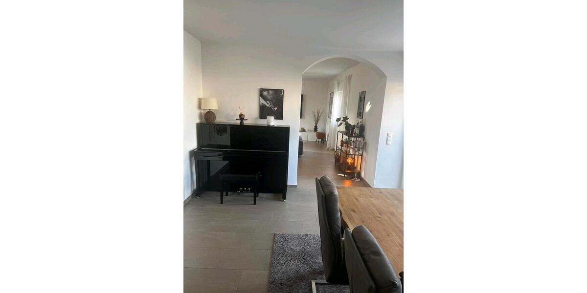 Einfamilienhaus Babenhausen - 4 Zimmer, 120 m&sup2;, 1.500&euro; | Angebot:24980996