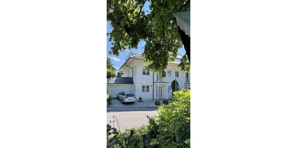 Einfamilienhaus Grünwald - 7 Zimmer, 240 m&sup2;, 5.800&euro; | Angebot:26799293