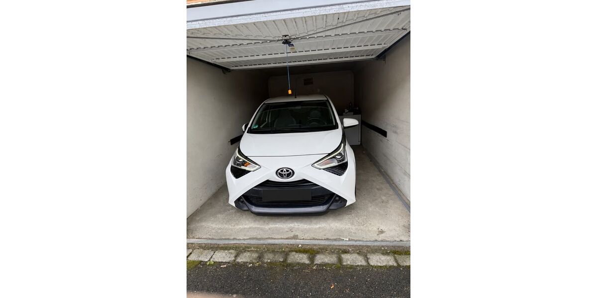 Toyota Aygo (X) 119.143 km 7.800 &euro; Troisdorf 53842