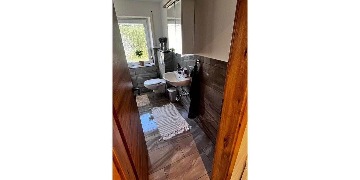 Erdgeschoßwohnung Gründau - 3.5 Zimmer, 87 m&sup2;, 950&euro; | Angebot:26337444