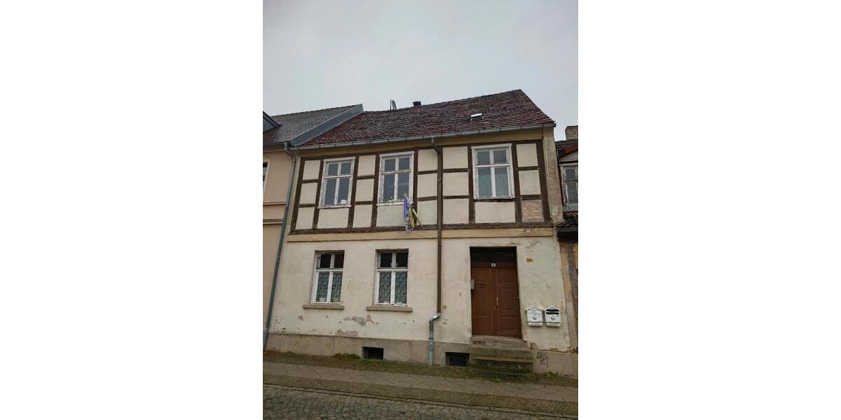 2 Reihenhäuser in 1a Lage 1 h von Berlin 3 Wohnungen 9 zimmer