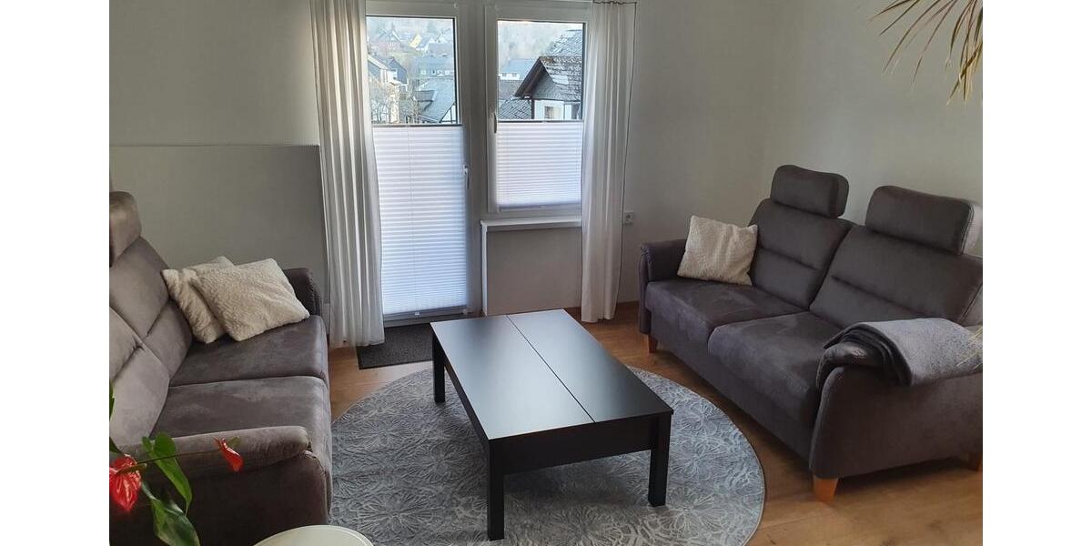 Mehrfamilienhaus, Wohnhaus Willingen (Upland) - 5 Zimmer, 260 m&sup2;, 420.000&euro; | Angebot:26537874
