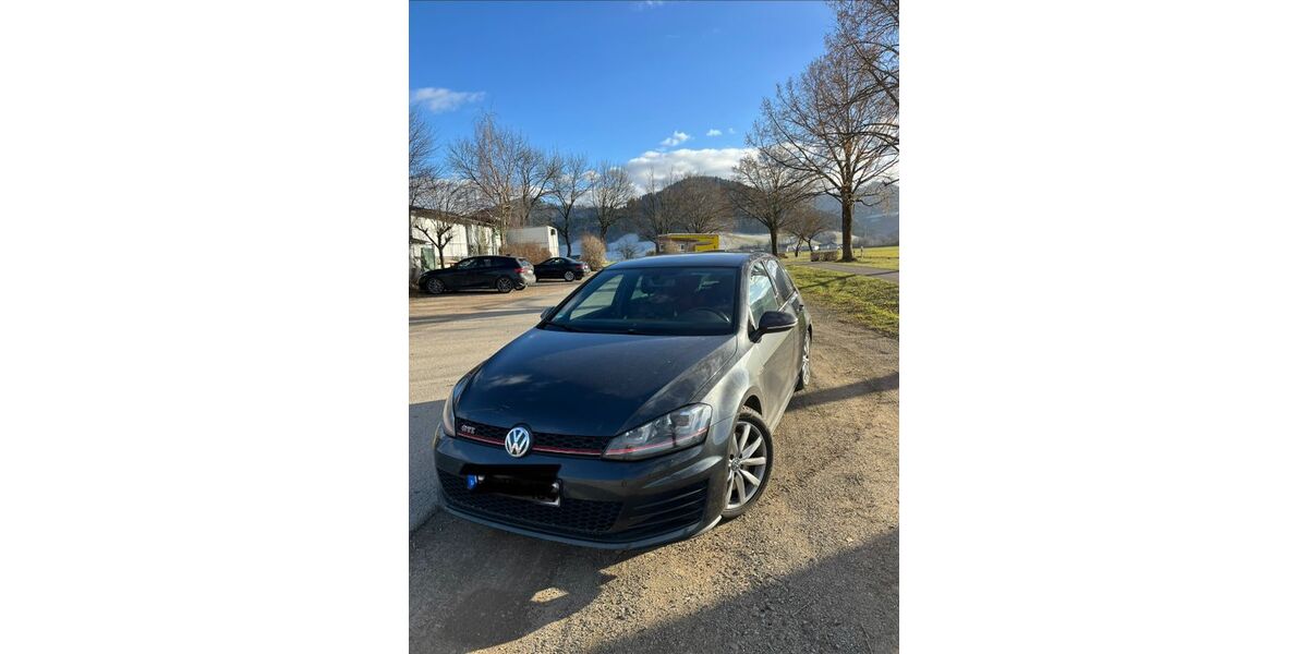 VW Golf 138.000 km 14.200 &euro; Freiburg 79117