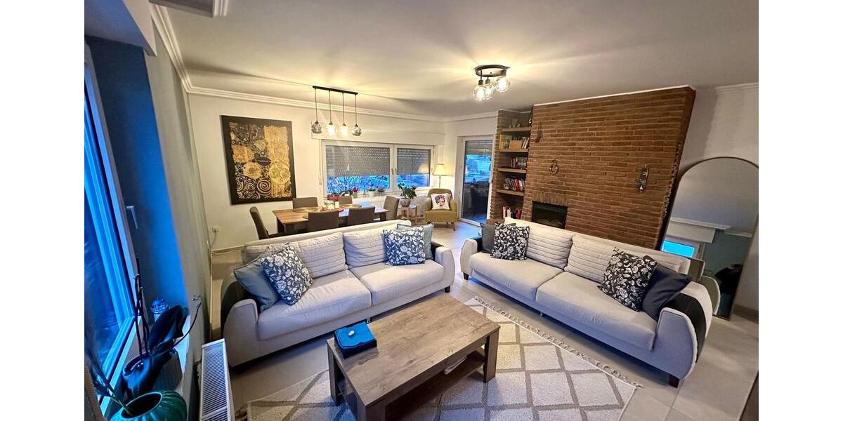 Etagenwohnung Marsberg - 4 Zimmer, 100 m&sup2;, 1.000&euro; | Angebot:25423278