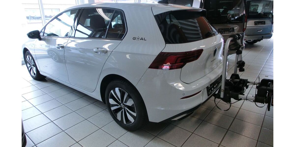 VW Golf 9.500 km 26.990 &euro; Albersdorf 25767