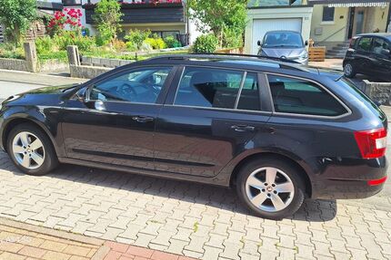 Skoda Octavia 141.449 km 9.300 € Fürth 64658