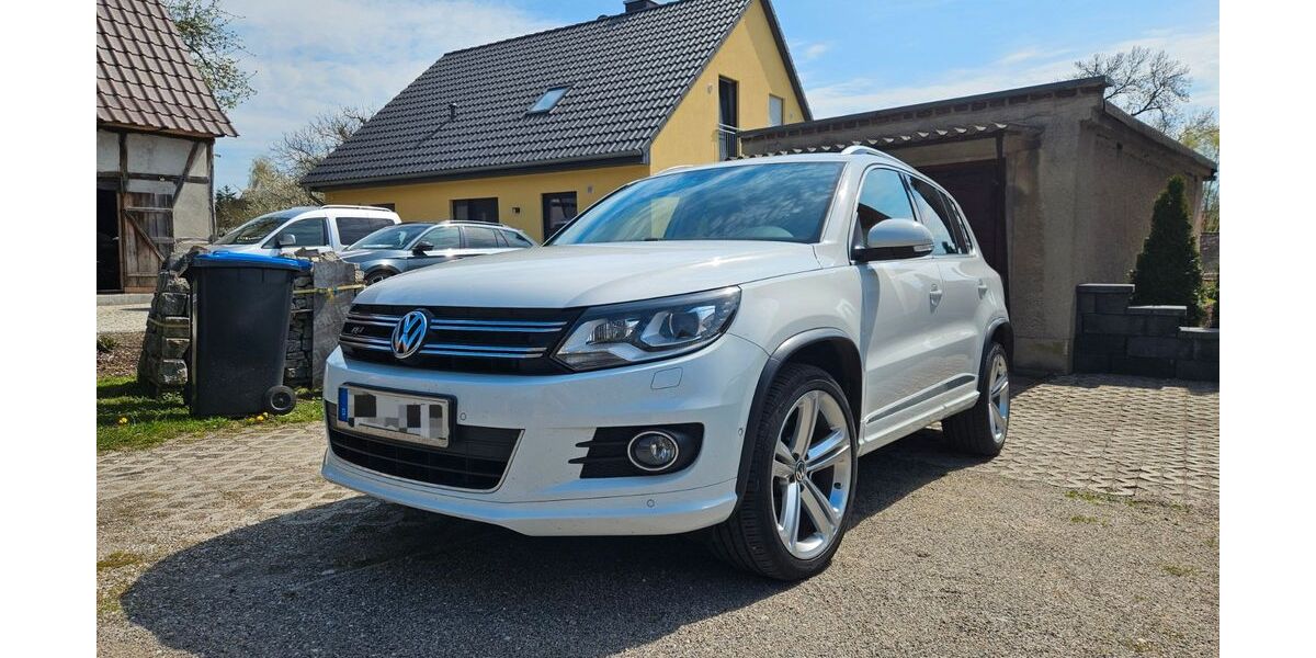 VW Tiguan 139.000 km 13.499 &euro; Langenleuba-Niederhain 04618