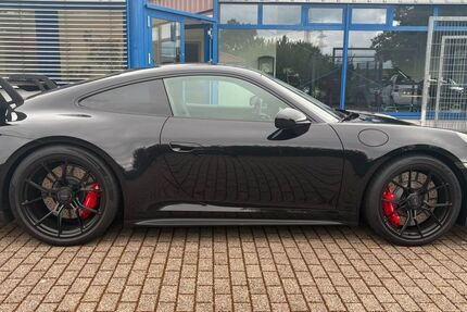 Porsche 992 6.000 km 204.992 &euro; Kirchhain 35274
