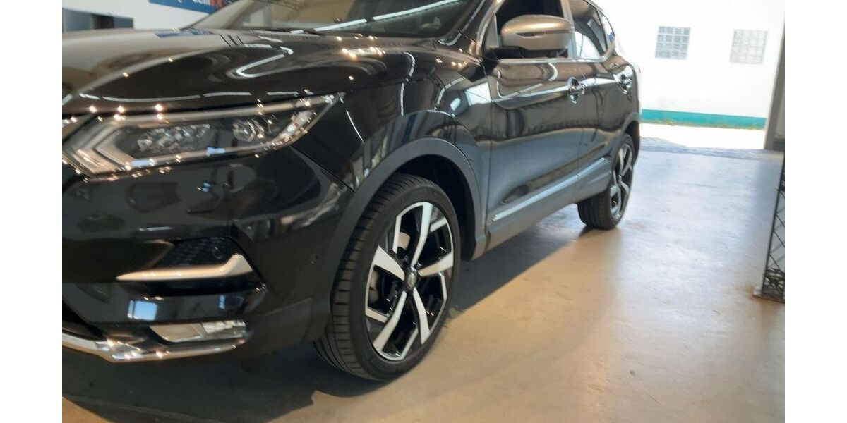 Nissan Qashqai 57.429 km 15.400 &euro; Zeuthen 15738