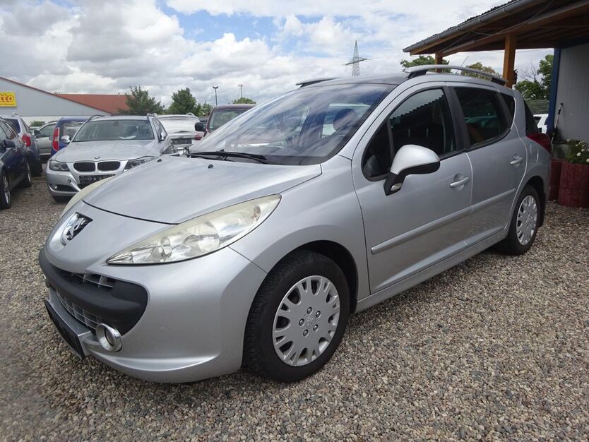 Peugeot 207 156.404 km 1.300 € Dresden 01219