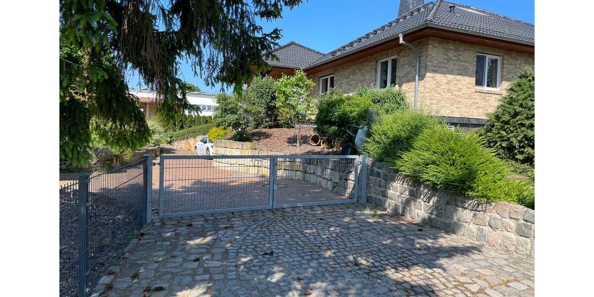 Einfamilienhaus Torgau - 7.5 Zimmer, 310 m&sup2;, 650.000&euro; | Angebot:25603716