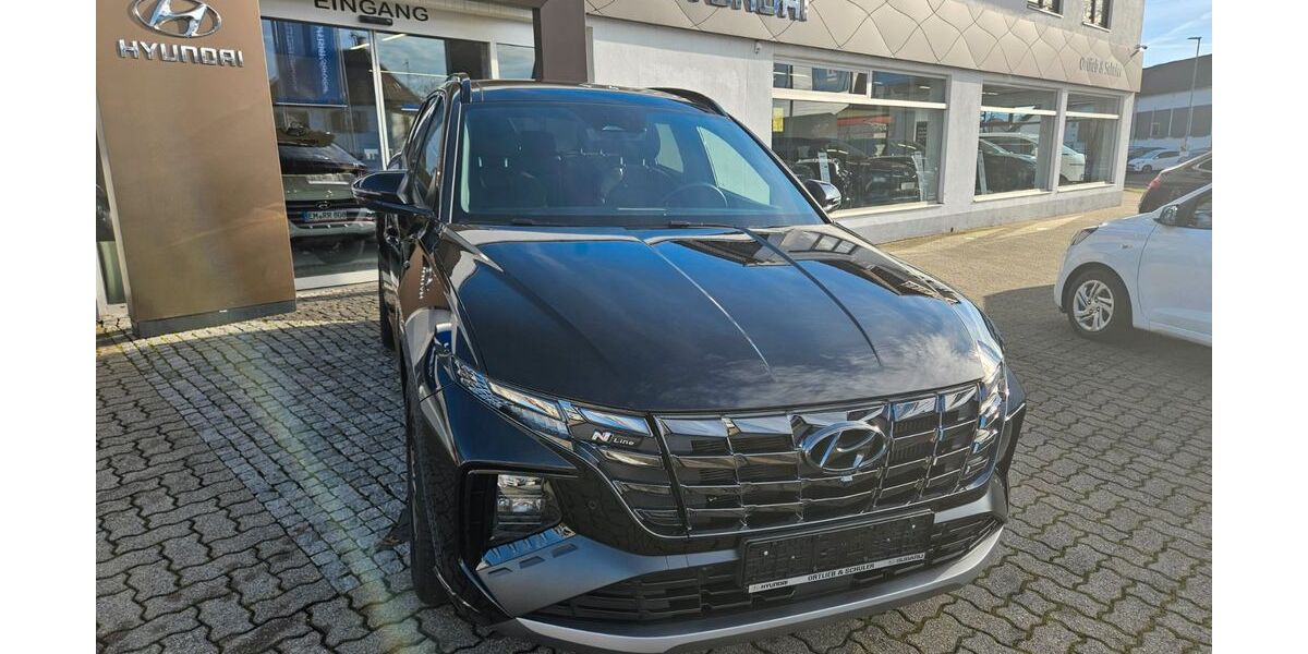 Hyundai TUCSON 44.500 km 29.990 &euro; Emmendingen-Kollmarsreute 79312