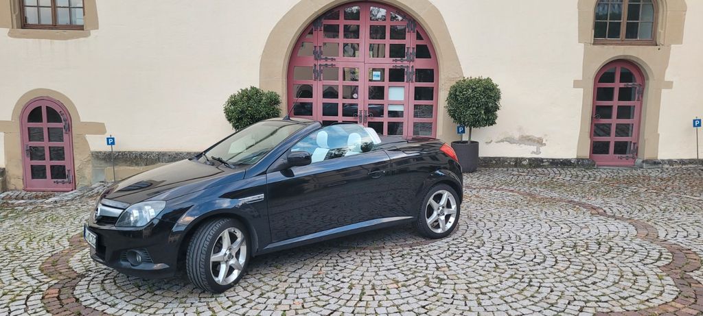 Opel Tigra 166.000 km 2.800 &euro; Haigerloch 72401