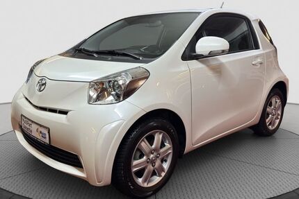 Toyota IQ 43.000 km 12.980 &euro; Berlin 10625