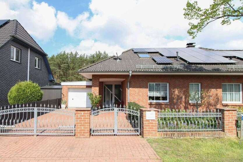 Haus zum Kaufen in Strausberg 498.000 € 140.06 m²