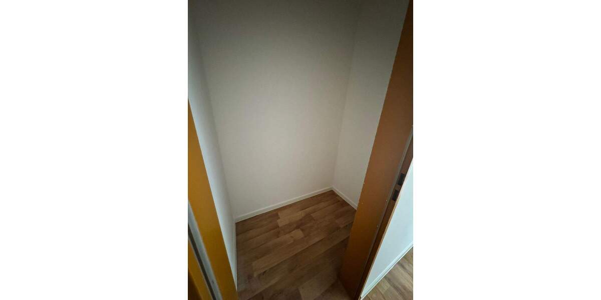 Etagenwohnung Nürnberg Gartenstadt - 3 Zimmer, 80 m&sup2;, 799&euro; | Angebot:25710122