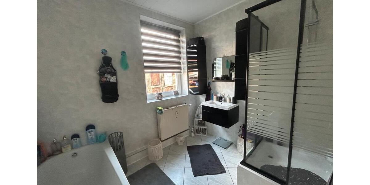 Erdgeschoßwohnung Tangerhütte - 4 Zimmer, 104 m&sup2;, 570&euro; | Angebot:26316243