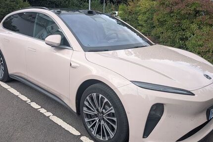Nio ET5