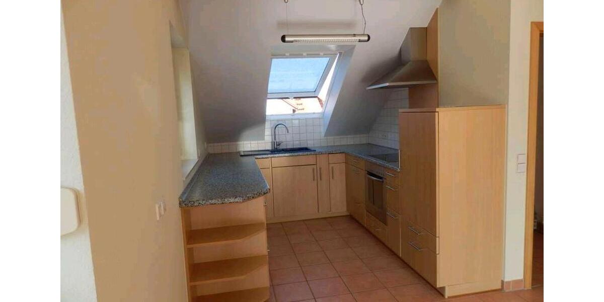 Etagenwohnung Weissach - 3 Zimmer, 85 m&sup2;, 1.300&euro; | Angebot:25477850