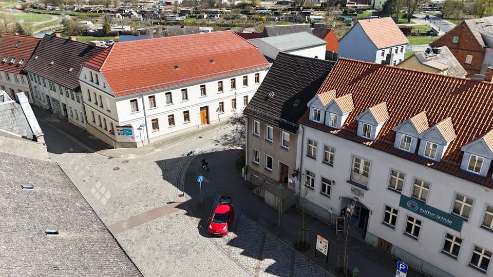 Reihenhaus Altentreptow - 6 Zimmer, 140 m&sup2;, 125.000&euro; | Angebot:23816943