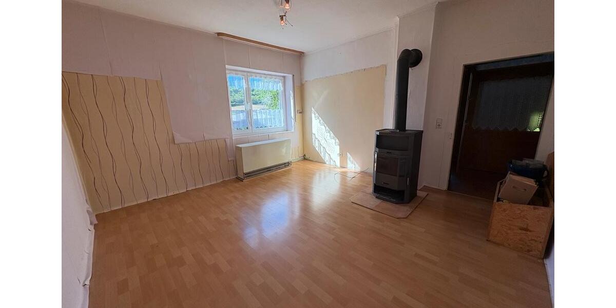 Einfamilienhaus Alheim - 6 Zimmer, 132 m&sup2;, 196.000&euro; | Angebot:26764205