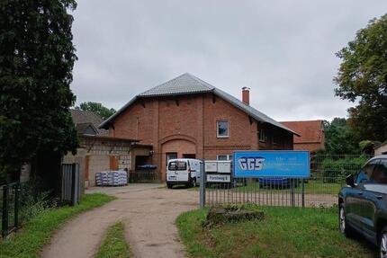 Zweifamilienhaus freistehend provisionsfrei in Groß Laasch!