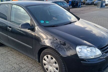 VW Golf 239.000 km 1.450 &euro; Karlsruhe 76185