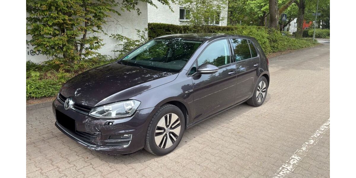 VW Golf 109.000 km 8.500 &euro; Heusenstamm 63150